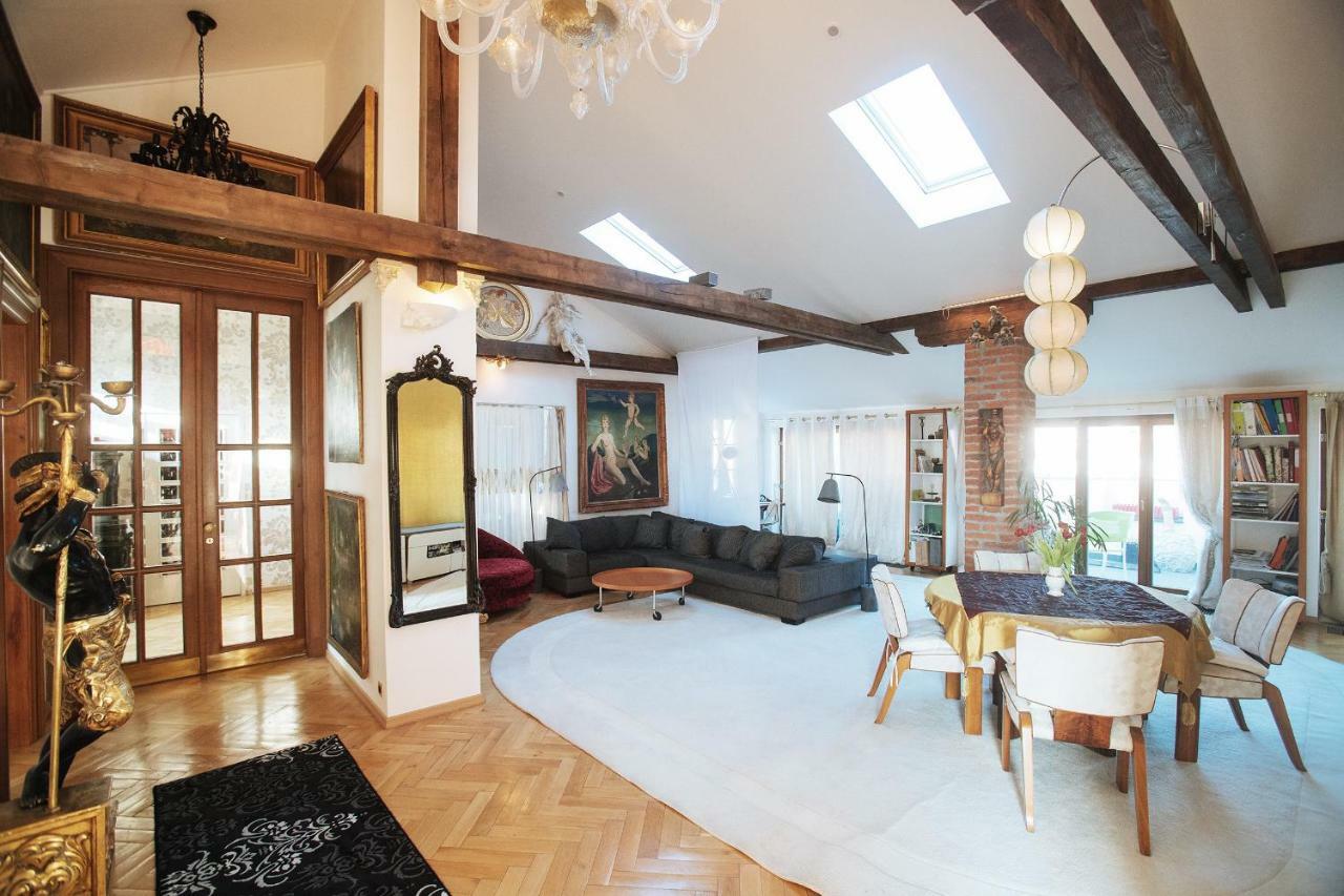 Appartamento Unique Luxury Loft With Terrace In Old Town Praga Esterno foto